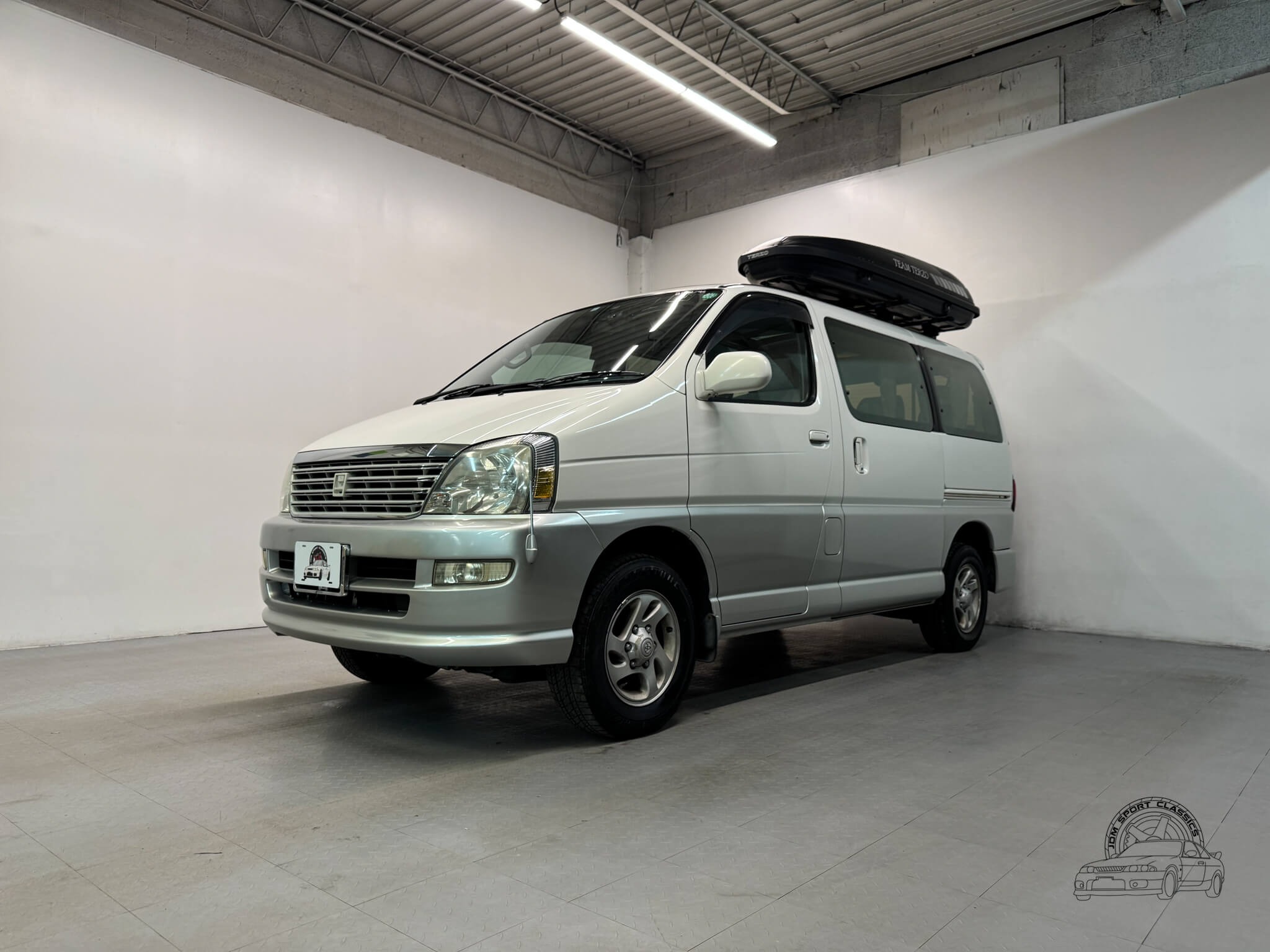 1999 Toyota HiAce Regius V L-Package