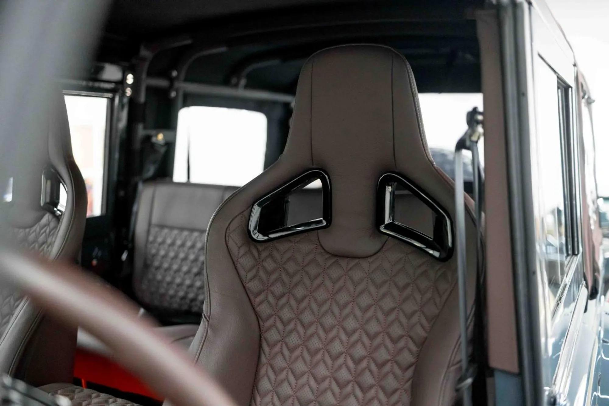 2000 Land Rover Defender 110