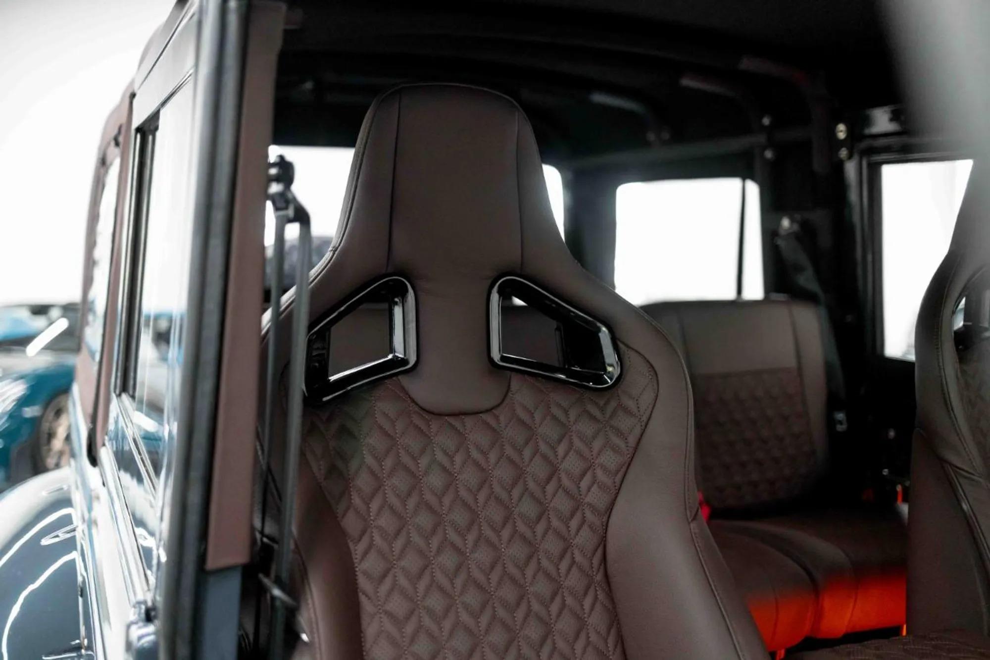 2000 Land Rover Defender 110