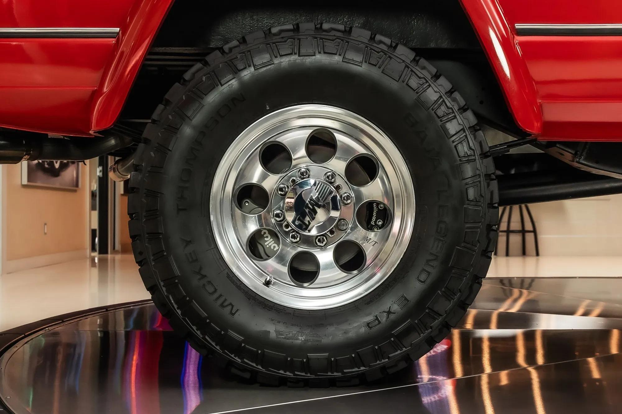 1979 Jeep J20 Pickup
