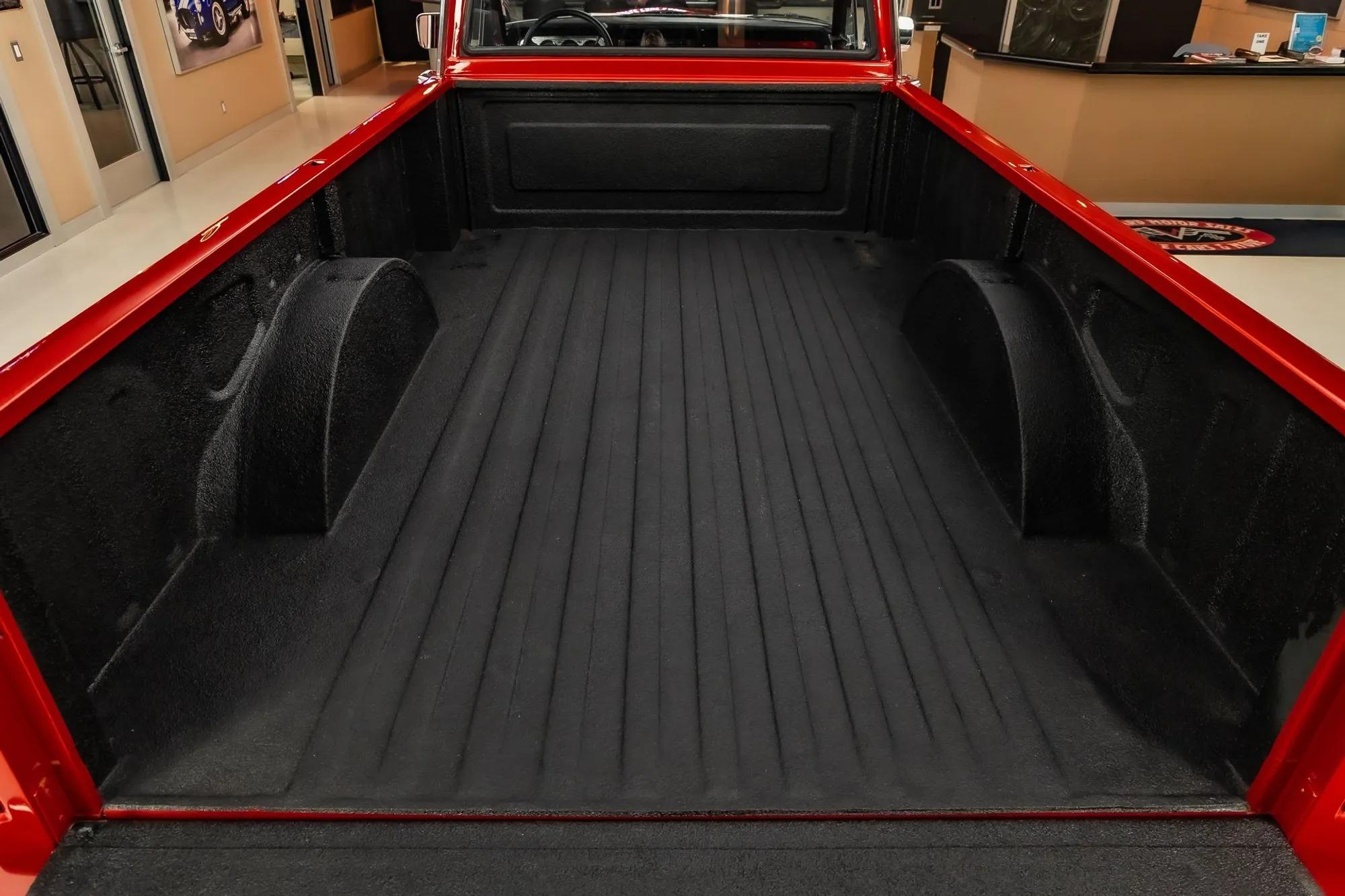 1979 Jeep J20 Pickup