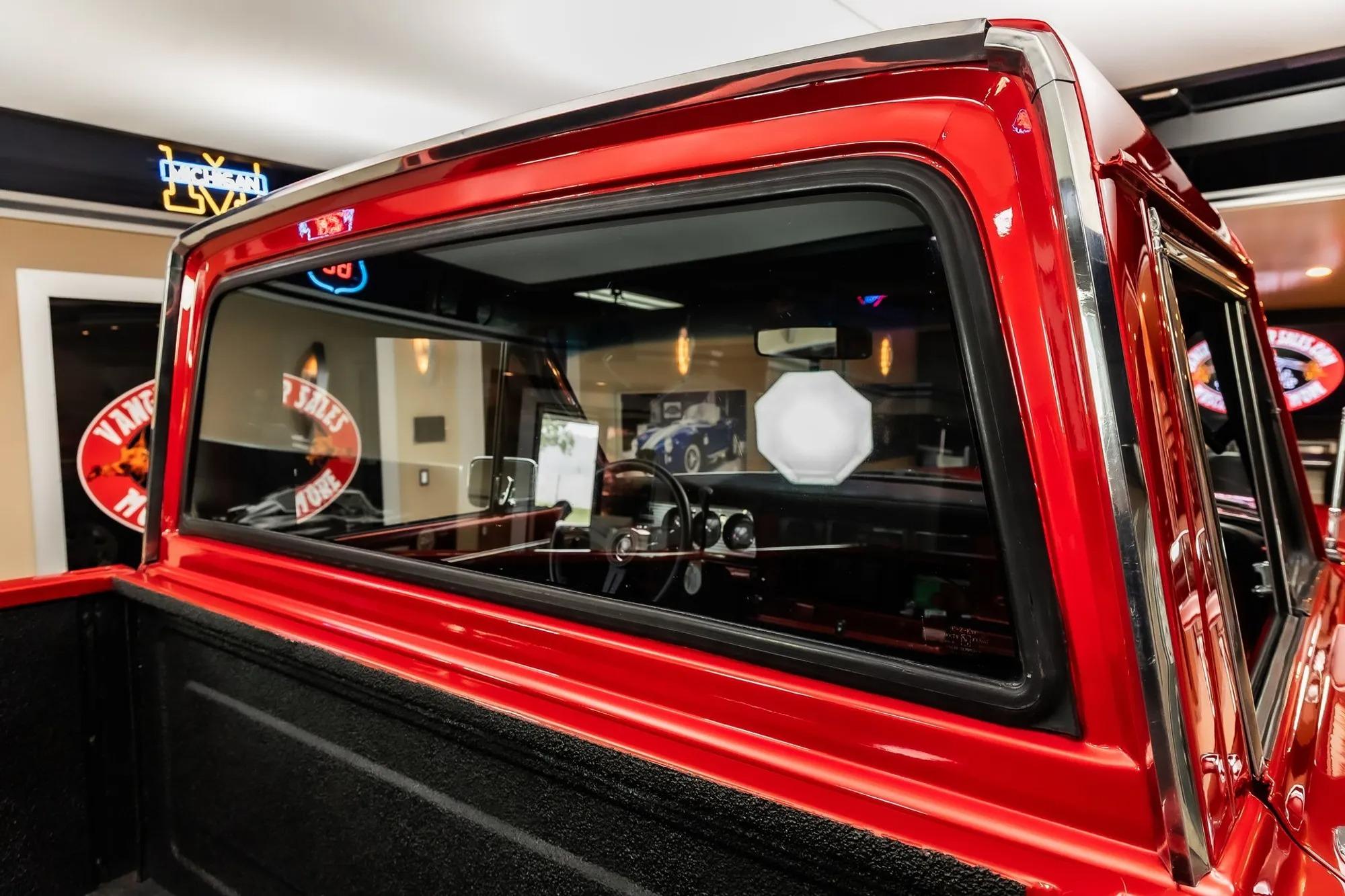1979 Jeep J20 Pickup