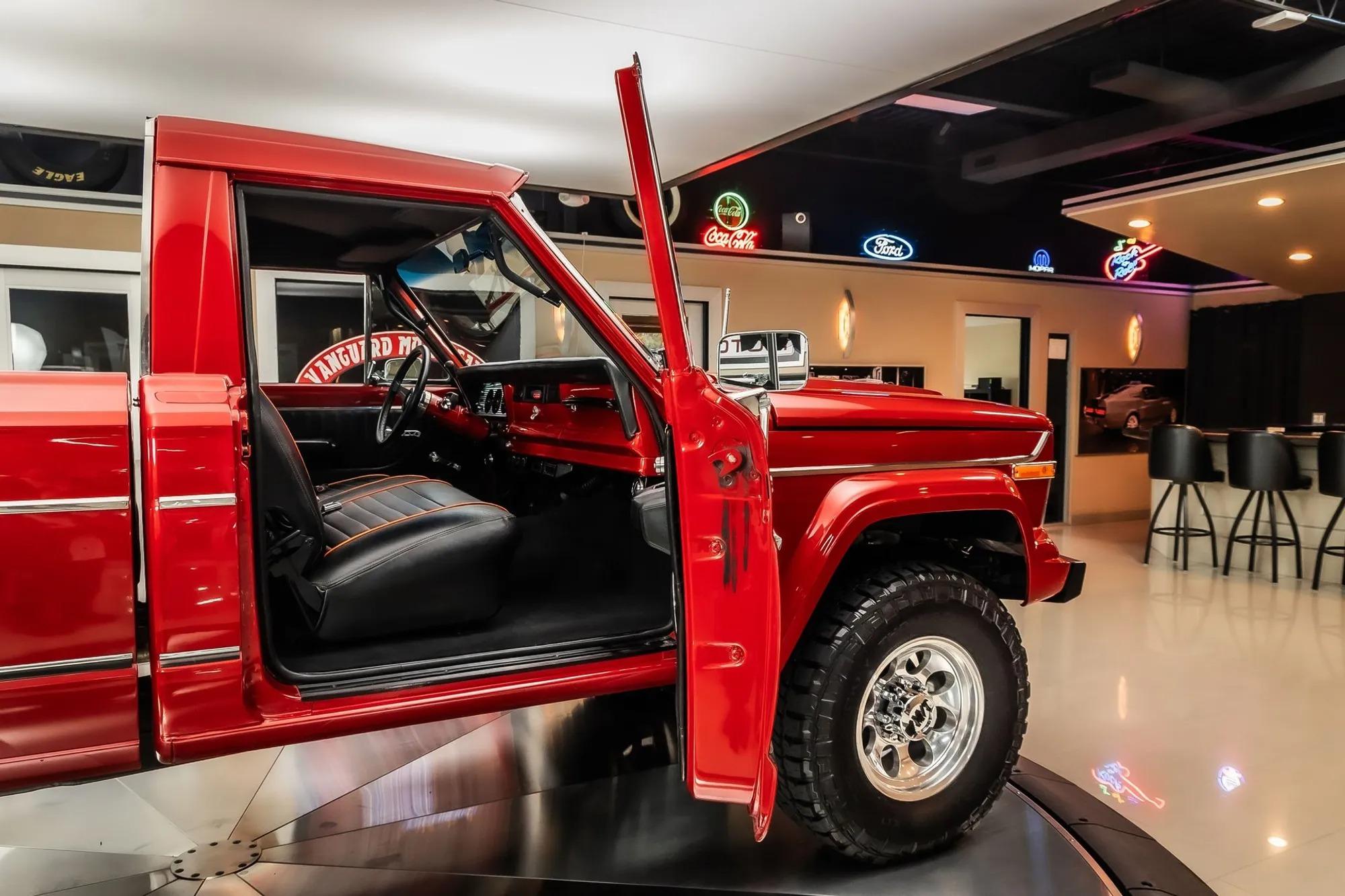 1979 Jeep J20 Pickup