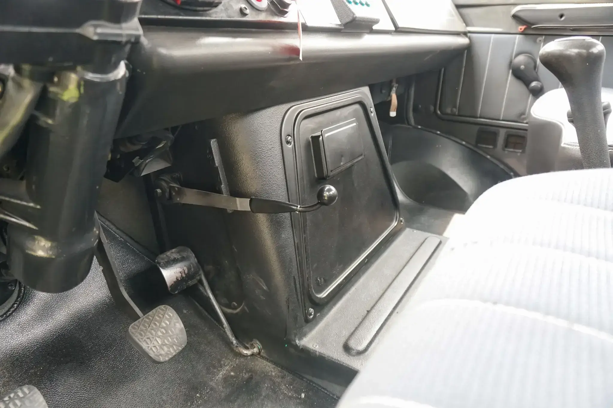 1989 Mercedes-Benz Unimog U2150