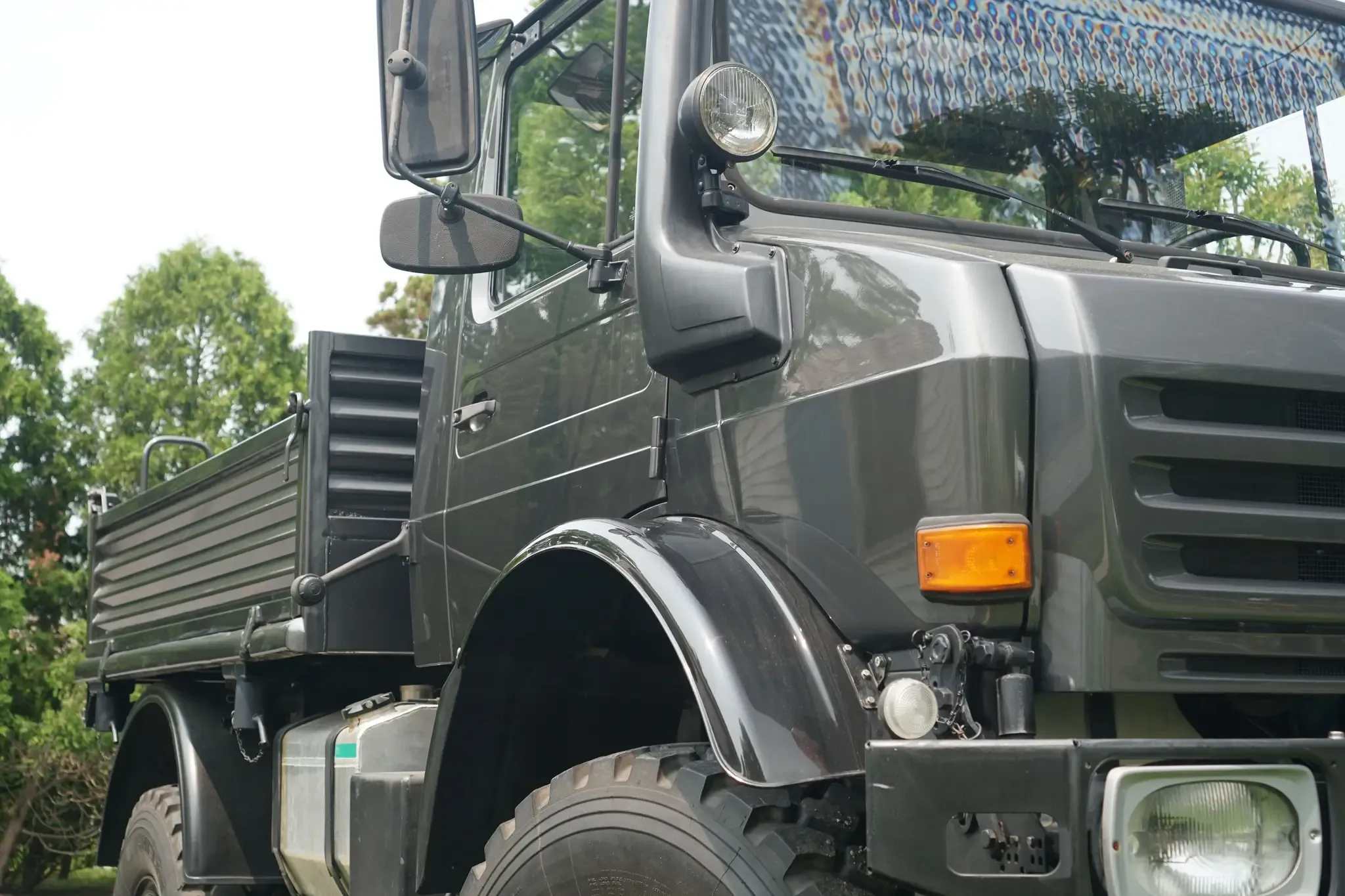 1989 Mercedes-Benz Unimog U2150