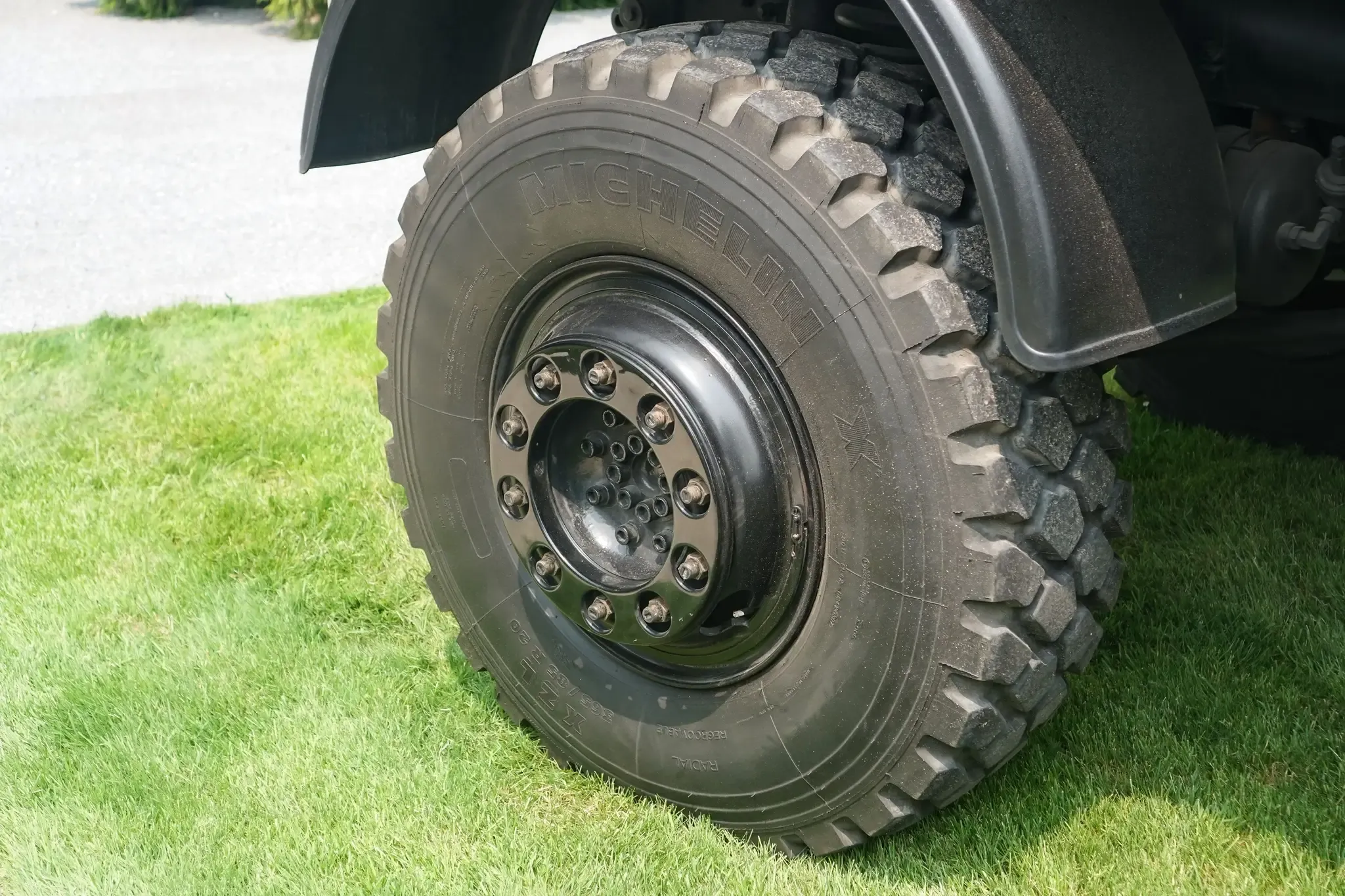1989 Mercedes-Benz Unimog U2150