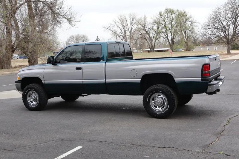 1996 Dodge Ram 2500 ST