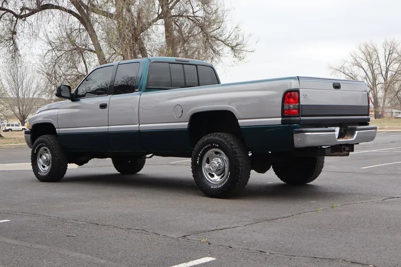 1996 Dodge Ram 2500 ST
