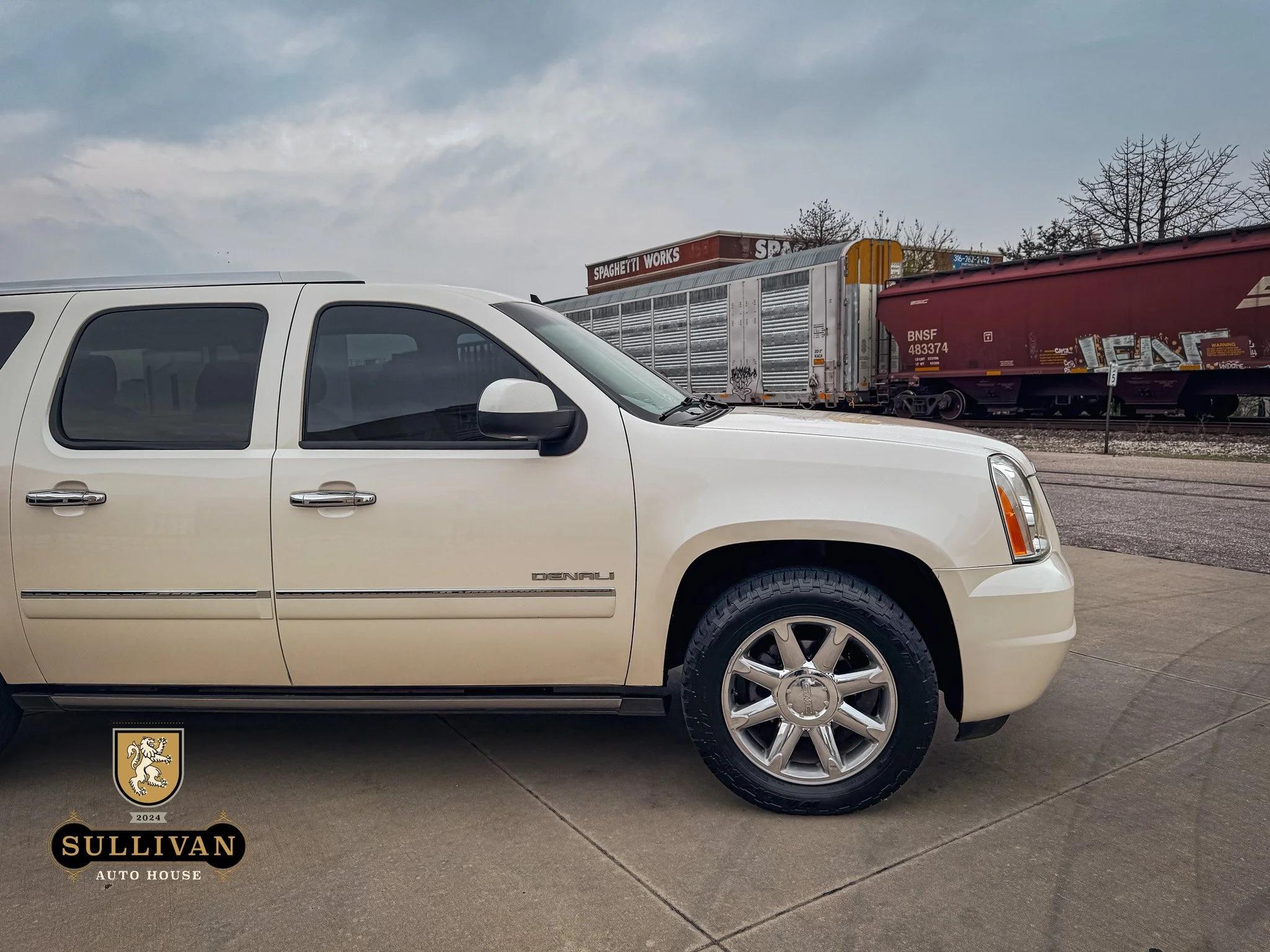 2013 GMC Yukon XL Denali