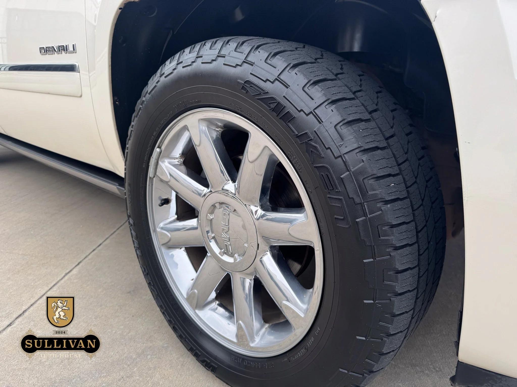 2013 GMC Yukon XL Denali
