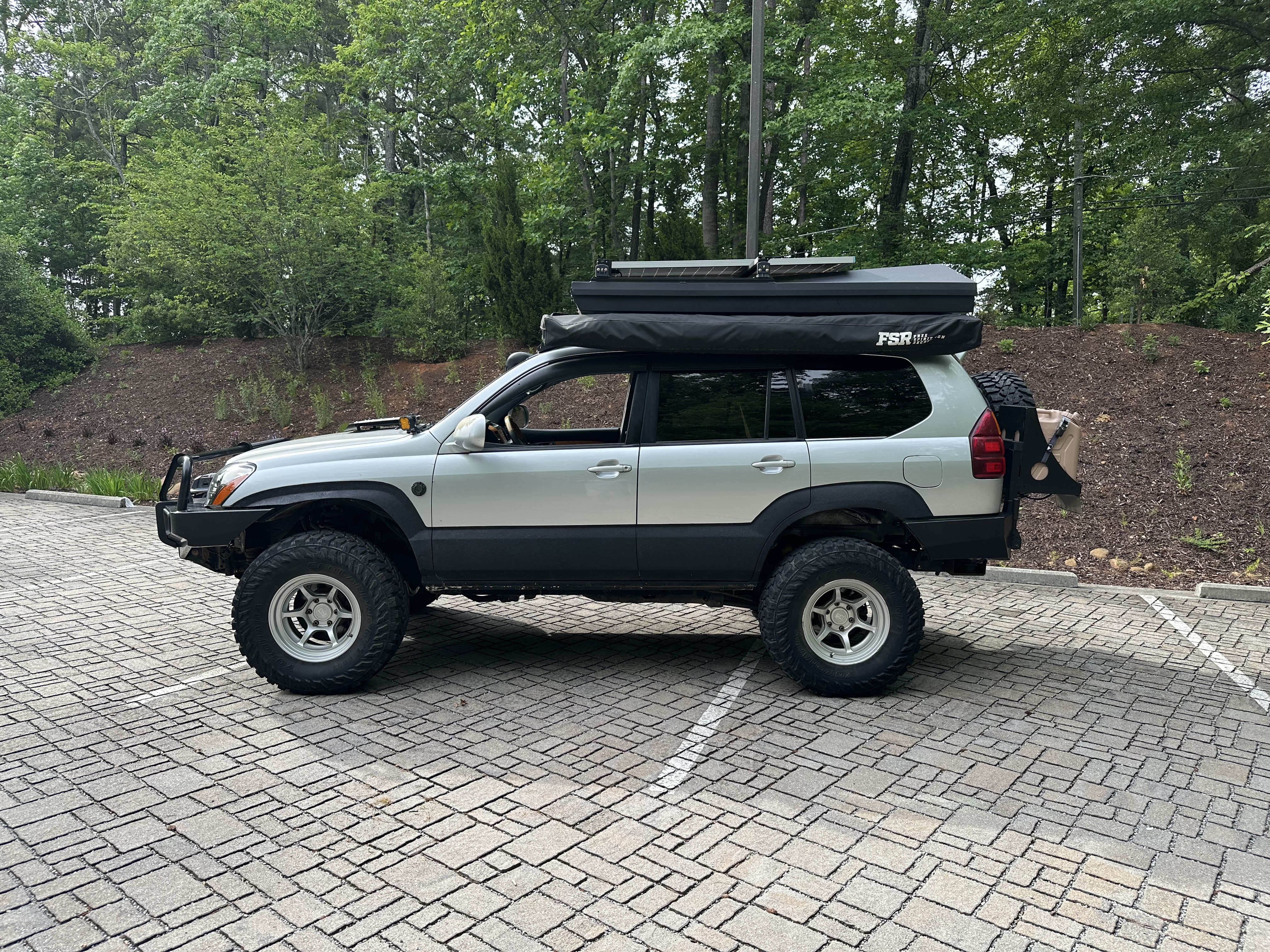 Overland-Modified 2007 Lexus GX 470 - 2