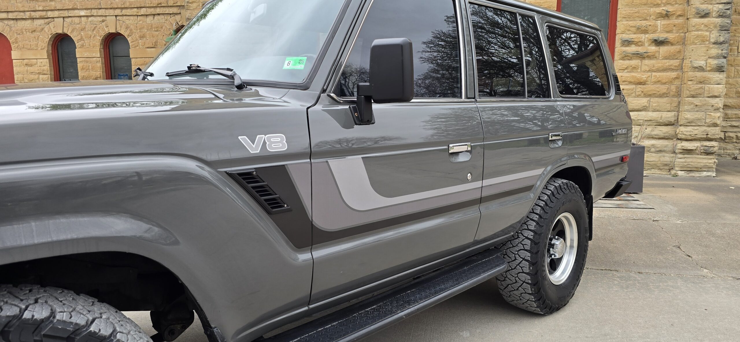 V8-Powered 1989 Toyota Land Cruiser FJ62