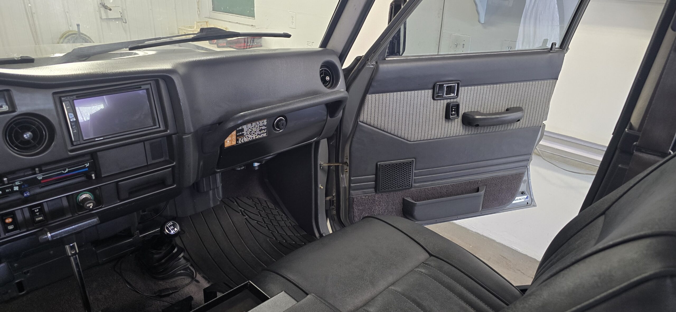 V8-Powered 1989 Toyota Land Cruiser FJ62