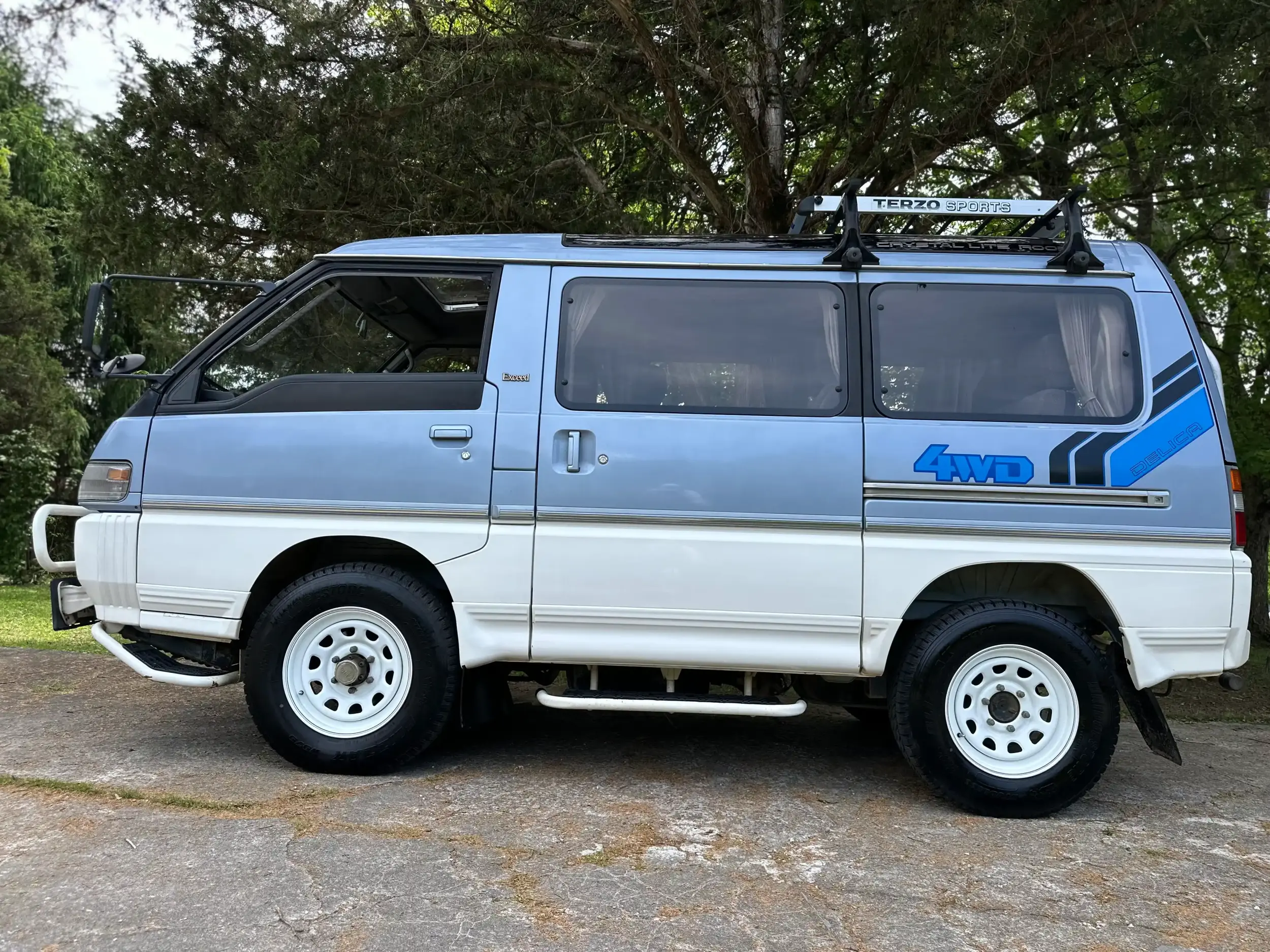 1991 Mitsubishi Delica Star Wagon Exceed