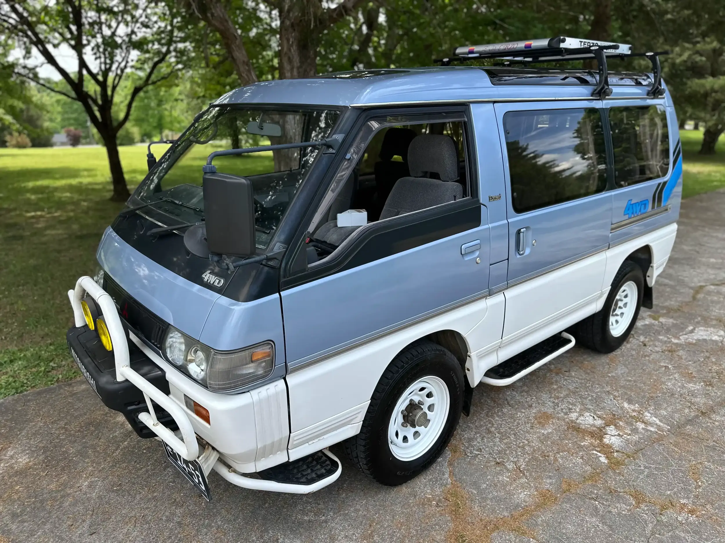 1991 Mitsubishi Delica Star Wagon Exceed