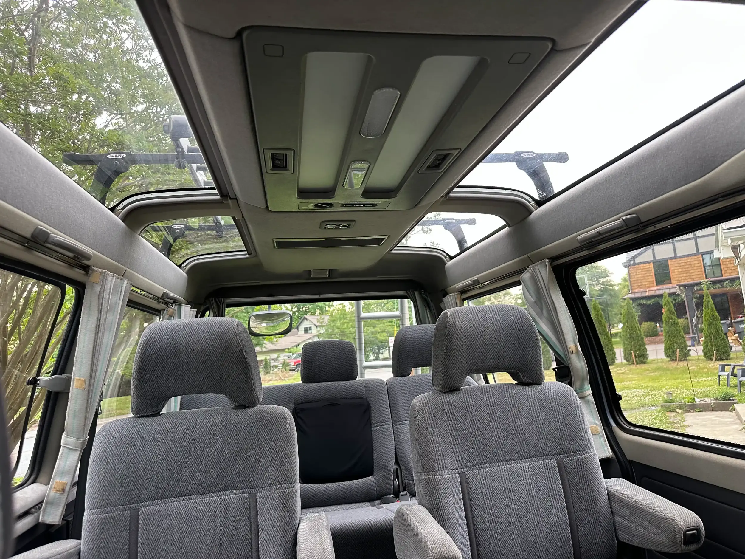 1991 Mitsubishi Delica Star Wagon Exceed - 4