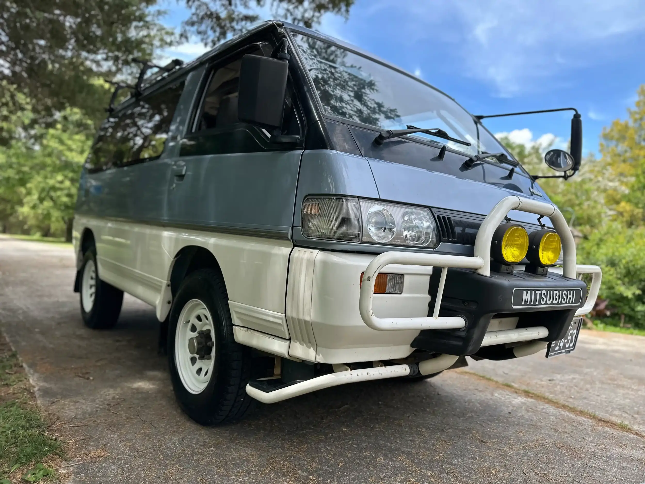 1991 Mitsubishi Delica Star Wagon Exceed
