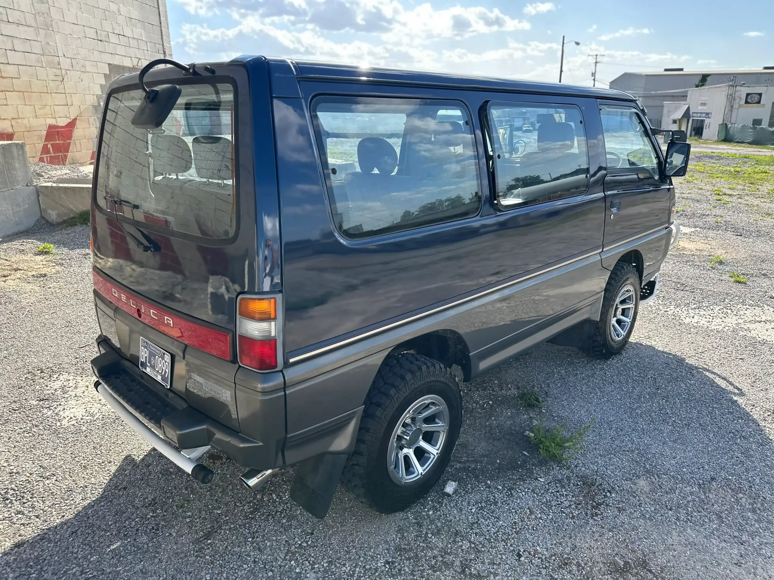 1994 Mitsubishi Delica Star Wagon Exceed - 3
