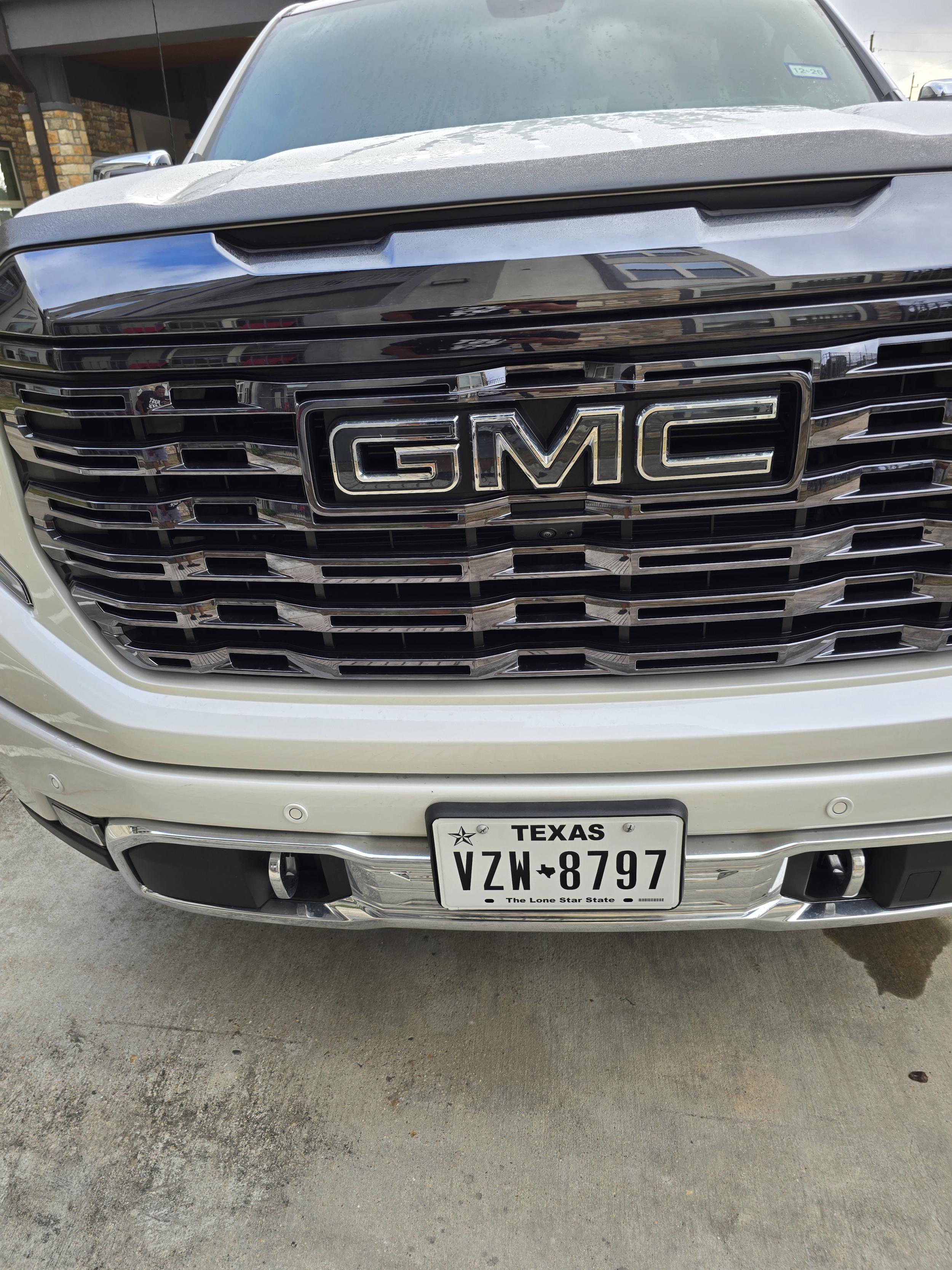 2024 GMC Sierra Denali - 5