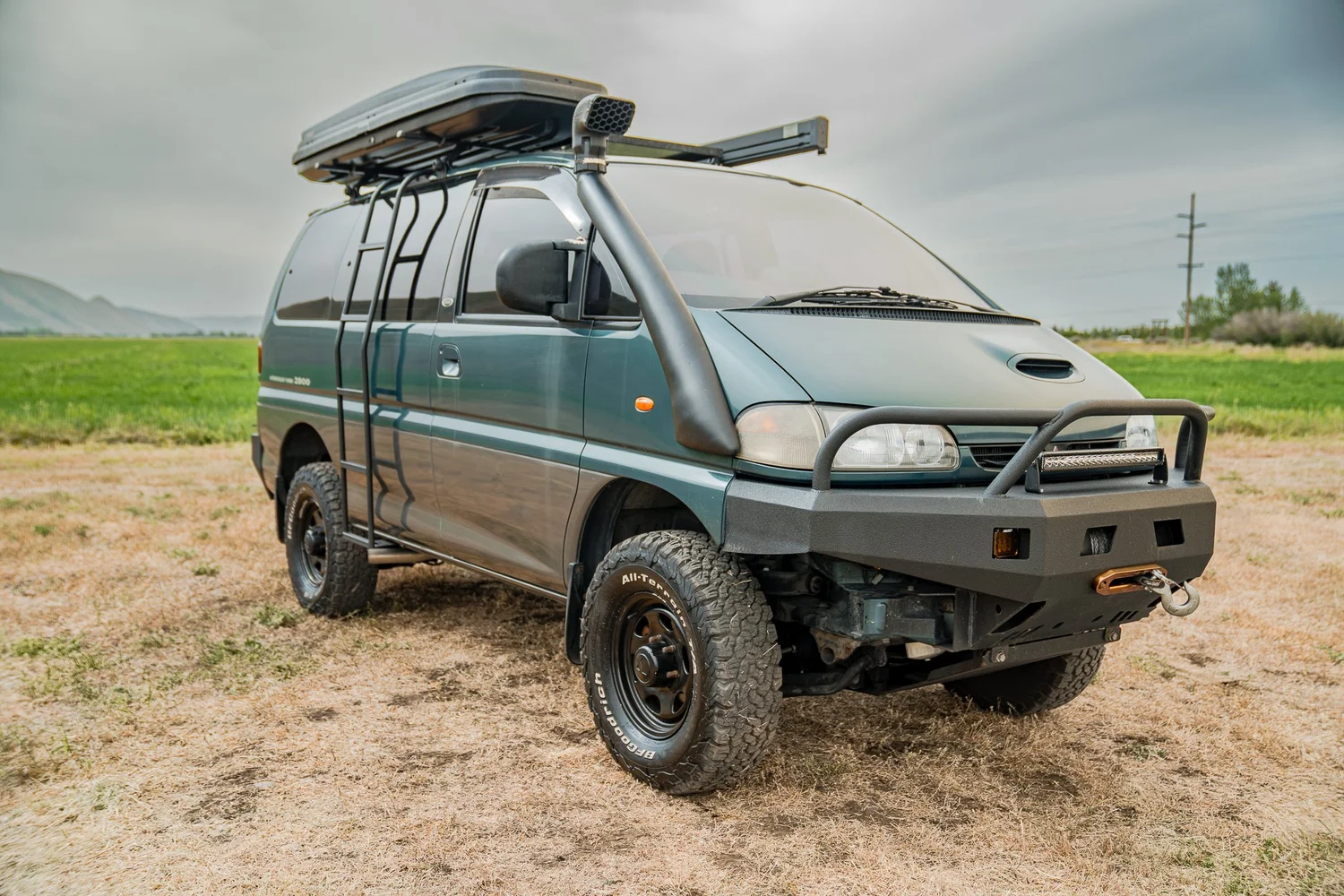 1994 Mitsubishi Delica L400 Space Gear
