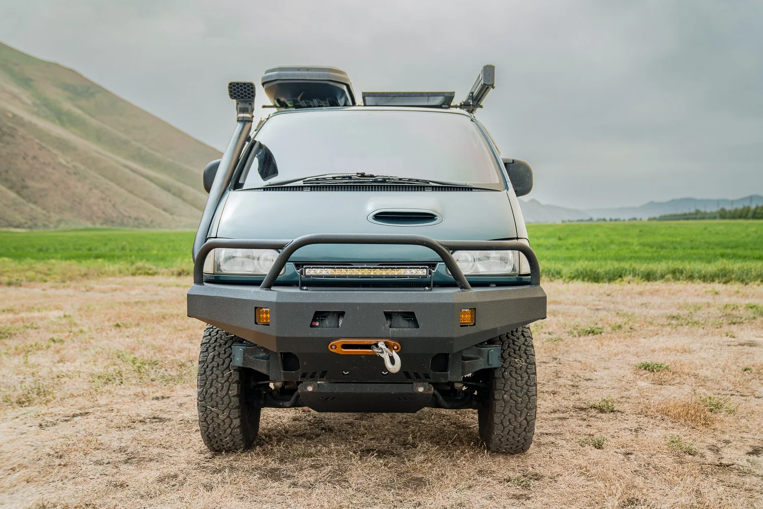 1994 Mitsubishi Delica L400 Space Gear