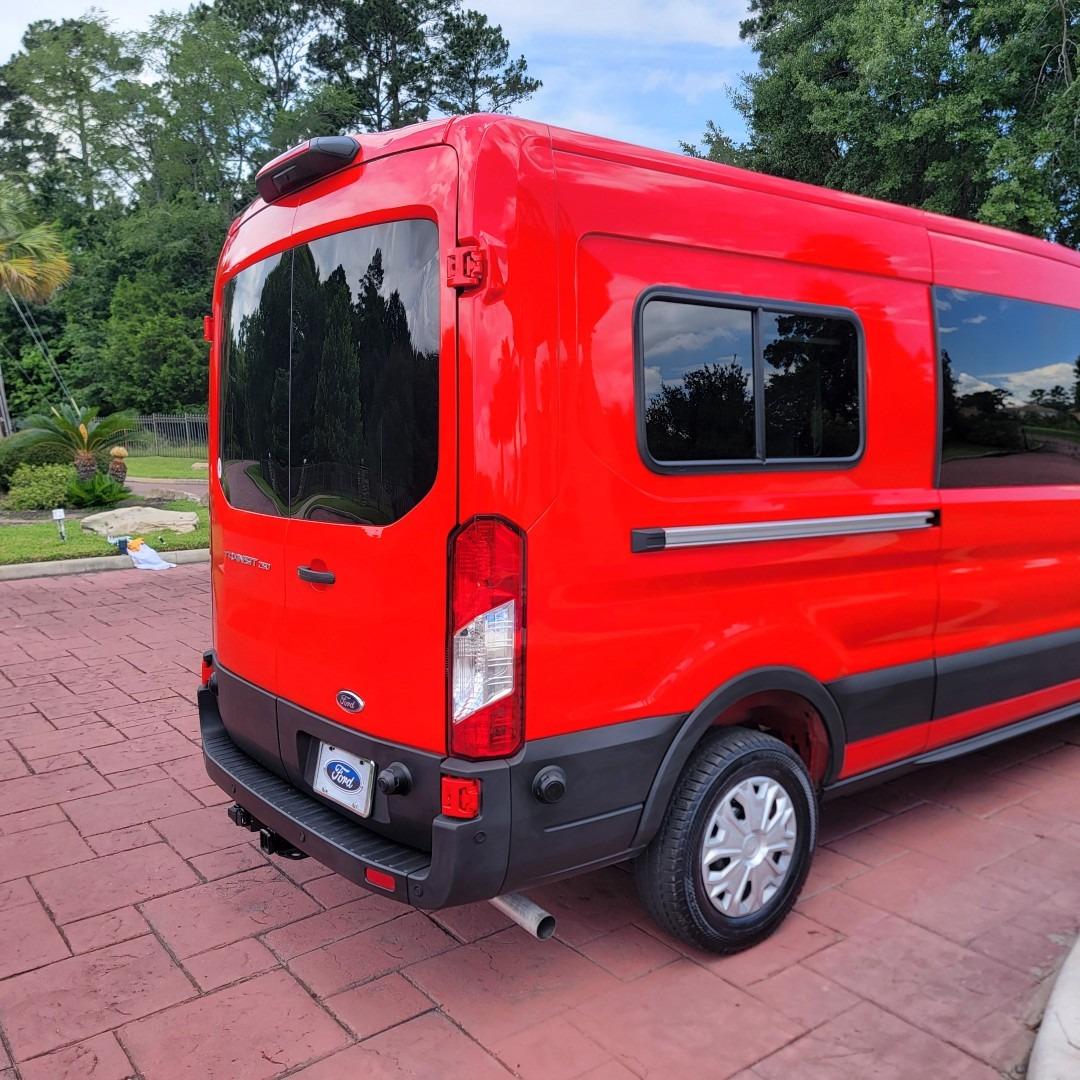 2025 Ford Transit 250