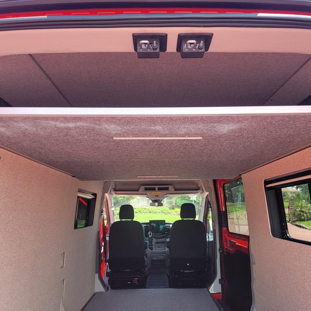 2025 Ford Transit 250