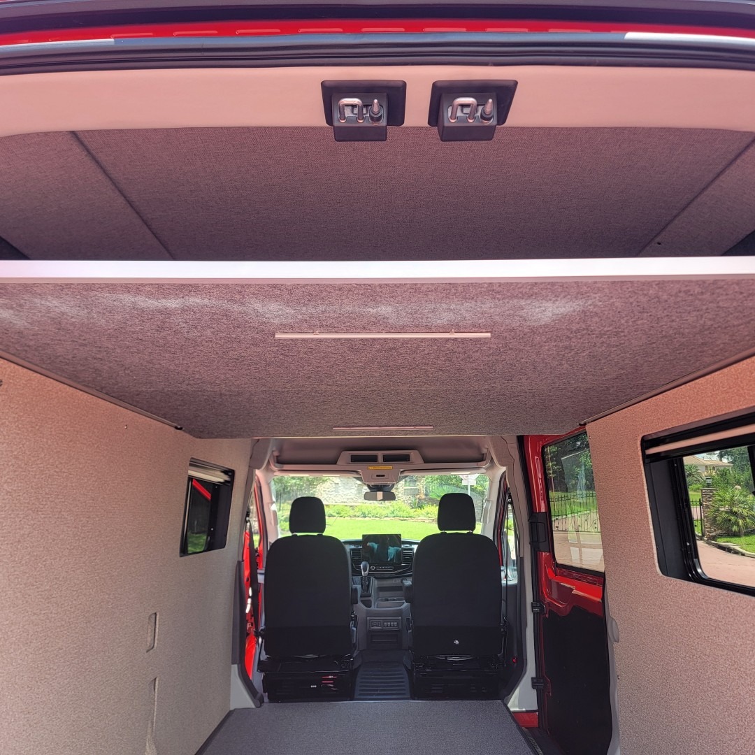 2025 Ford Transit 250