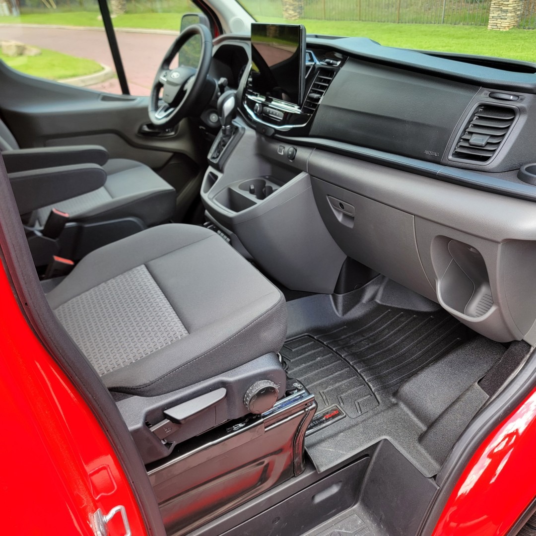 2025 Ford Transit 250