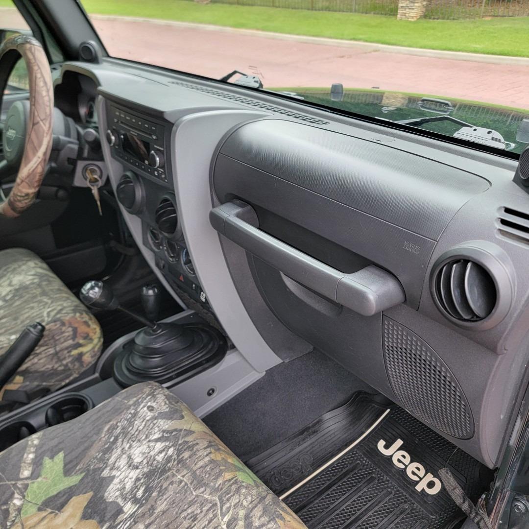 2010 Jeep Wrangler Unlimited Sport