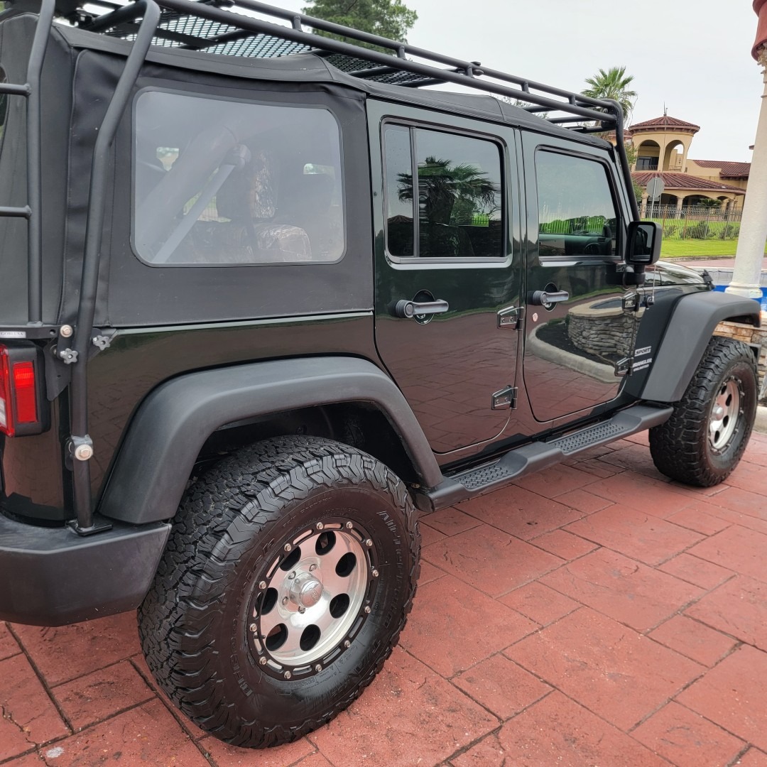 2010 Jeep Wrangler Unlimited Sport