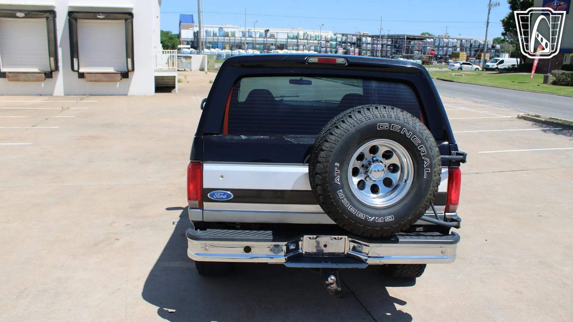 1993 Ford Bronco - 5