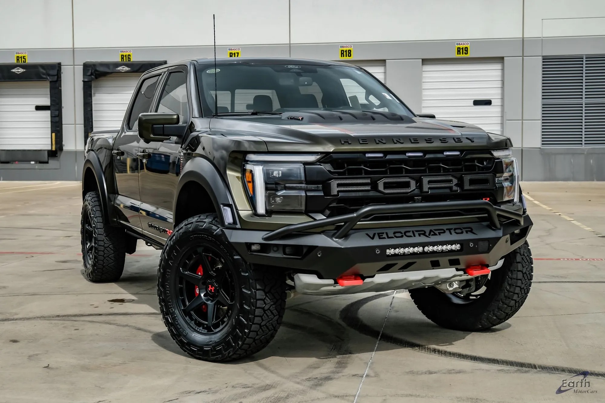 2026 Ford F-150 Raptor R Hennessey Velociraptor