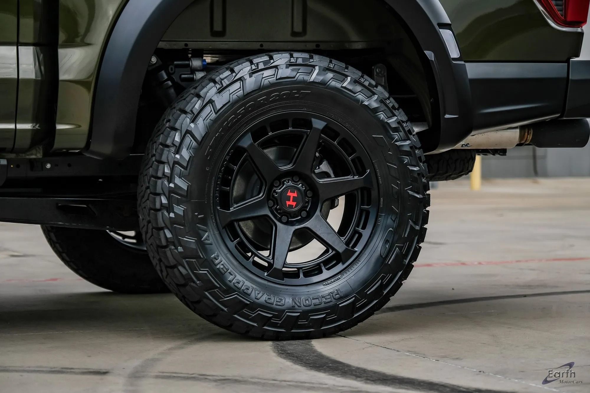 2026 Ford F-150 Raptor R Hennessey Velociraptor