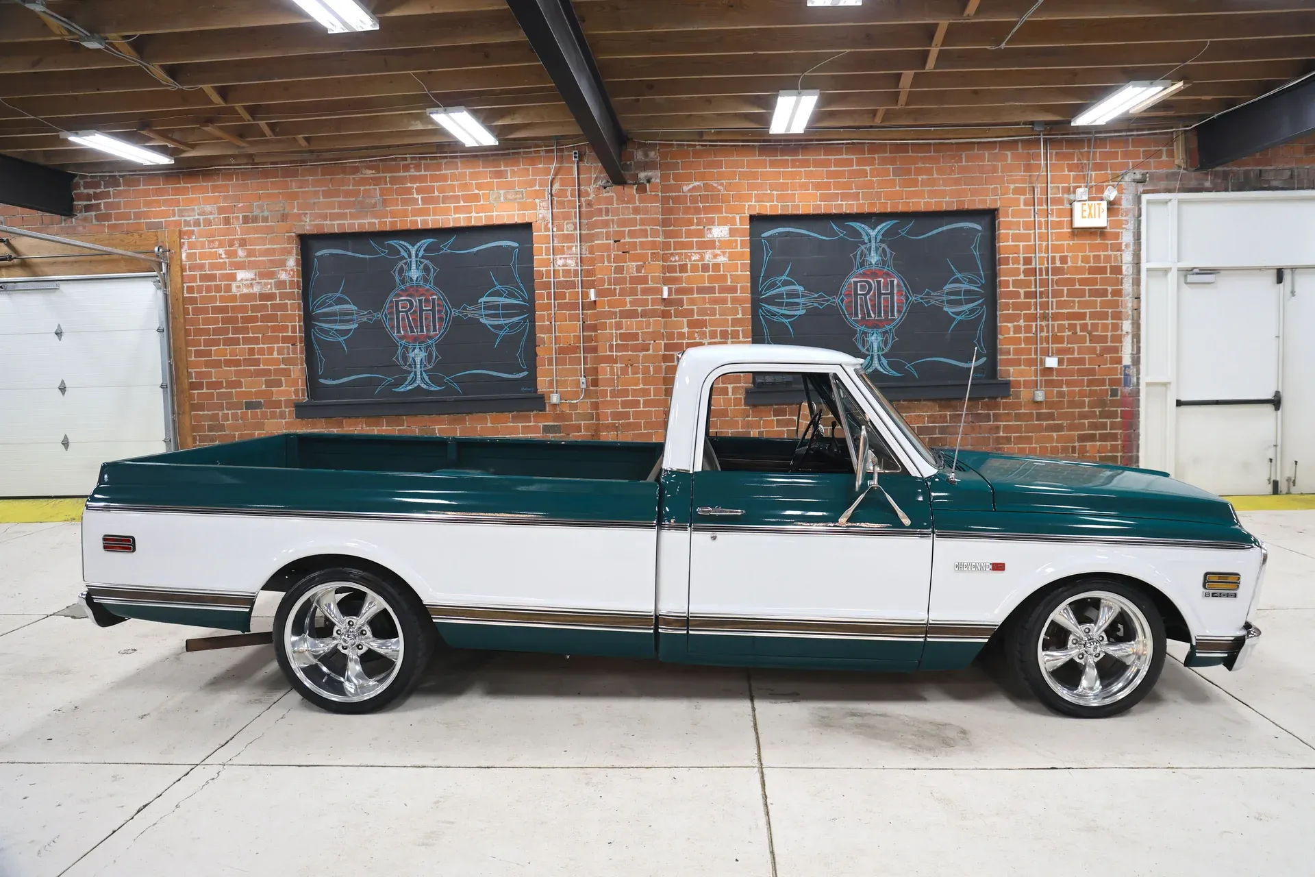 1971 Chevrolet C10 Long Bed - 2