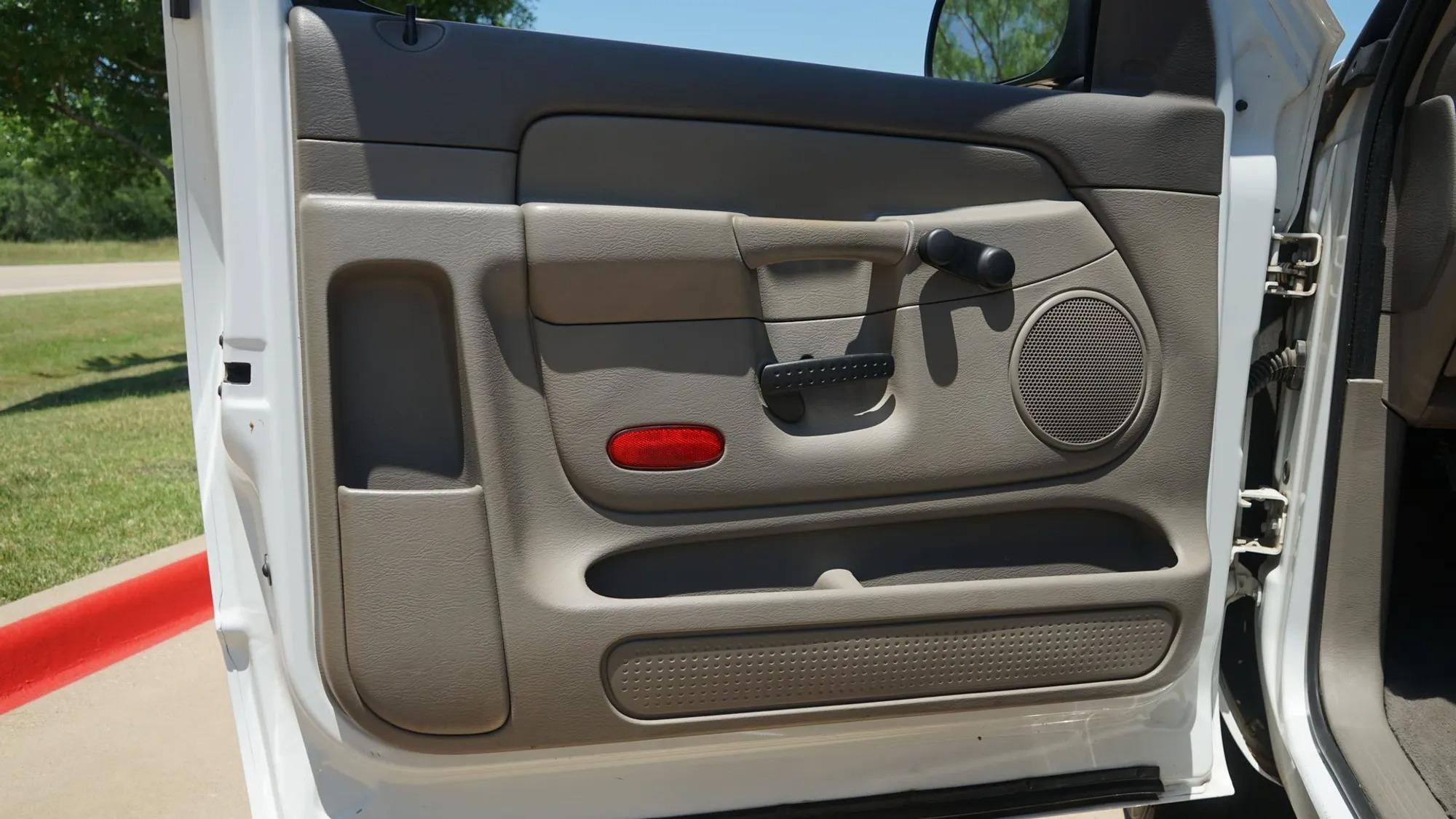2003 Dodge Ram 1500 ST