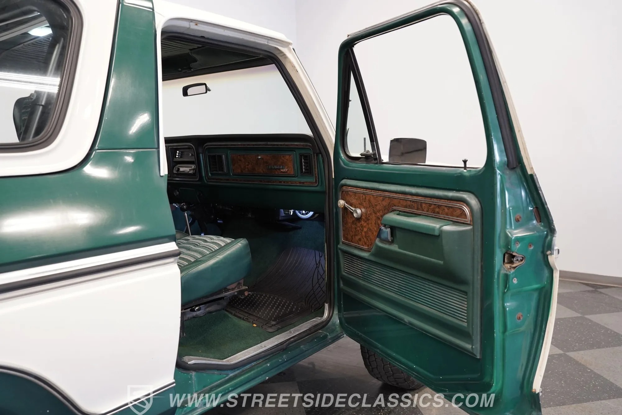 Coyote-Powered 1979 Ford Bronco