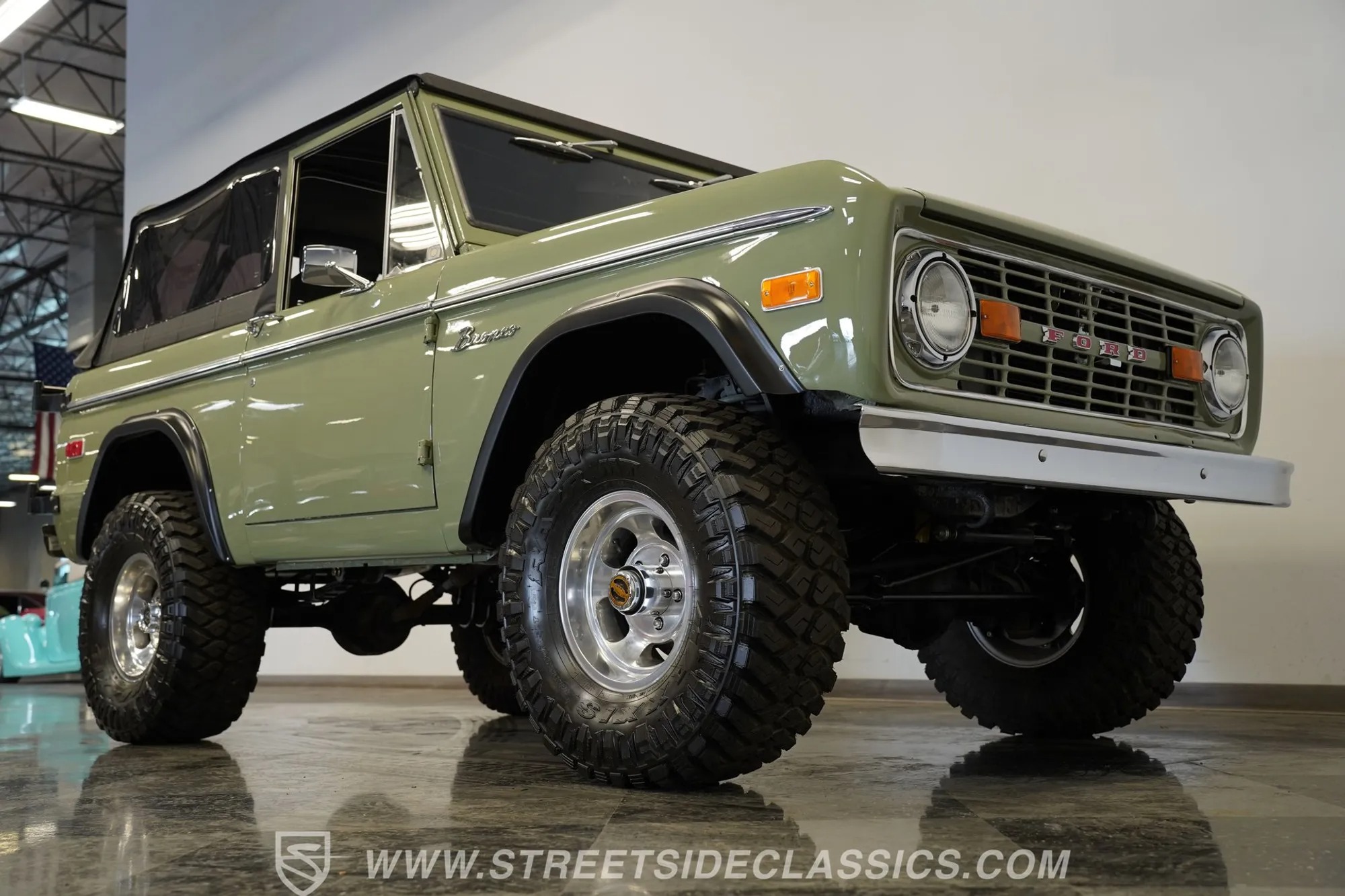  Ford Bronco