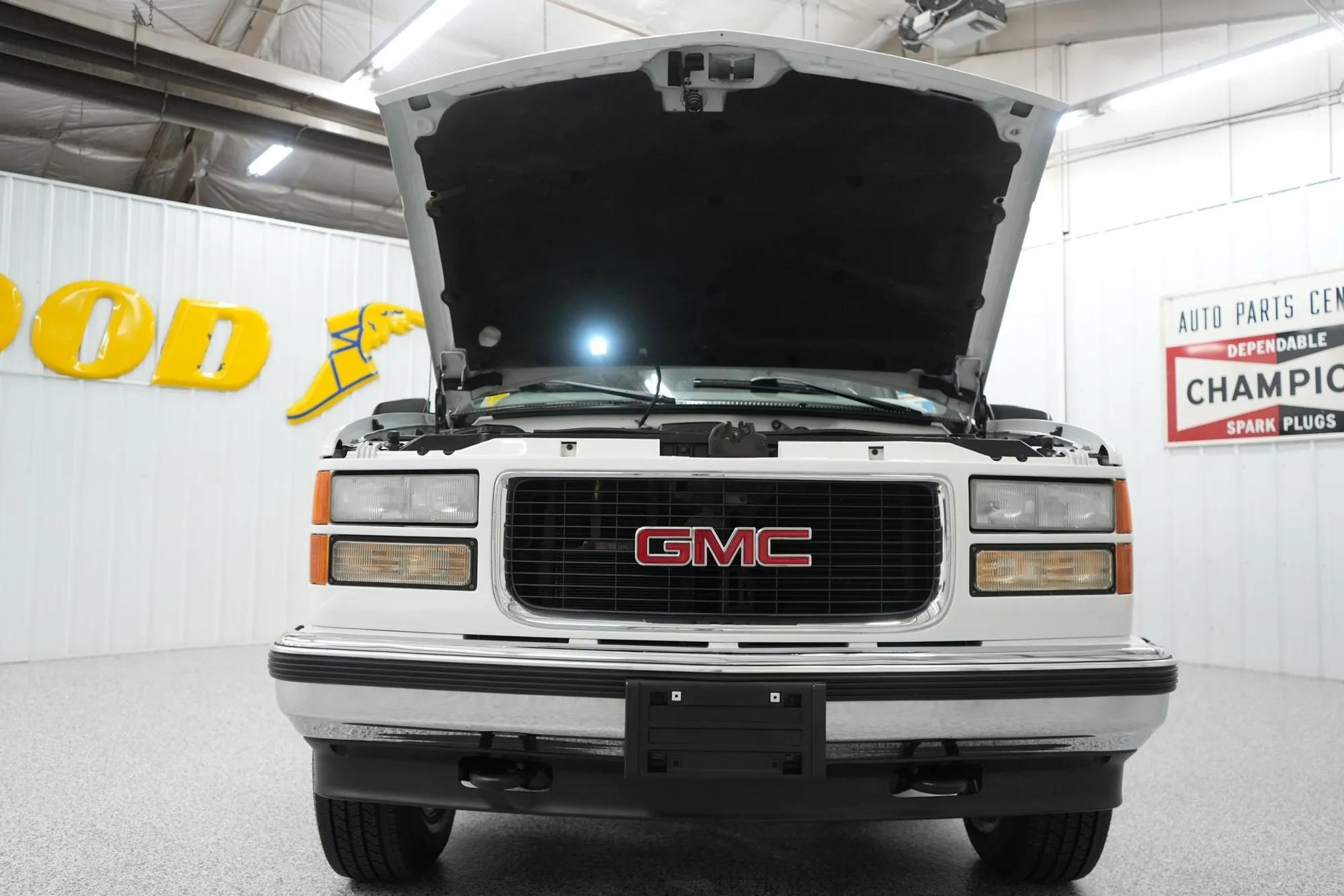 68k-Mile 1999 GMC Yukon