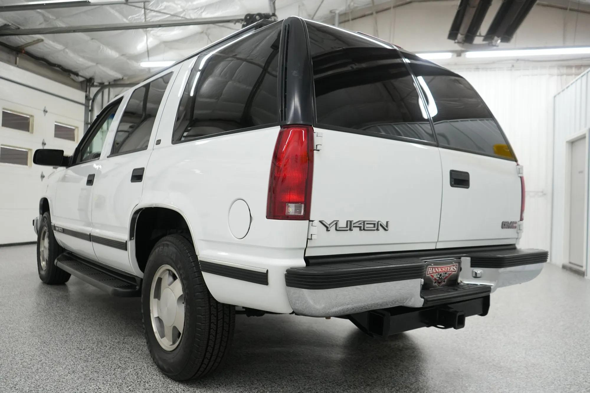 68k-Mile 1999 GMC Yukon - 5