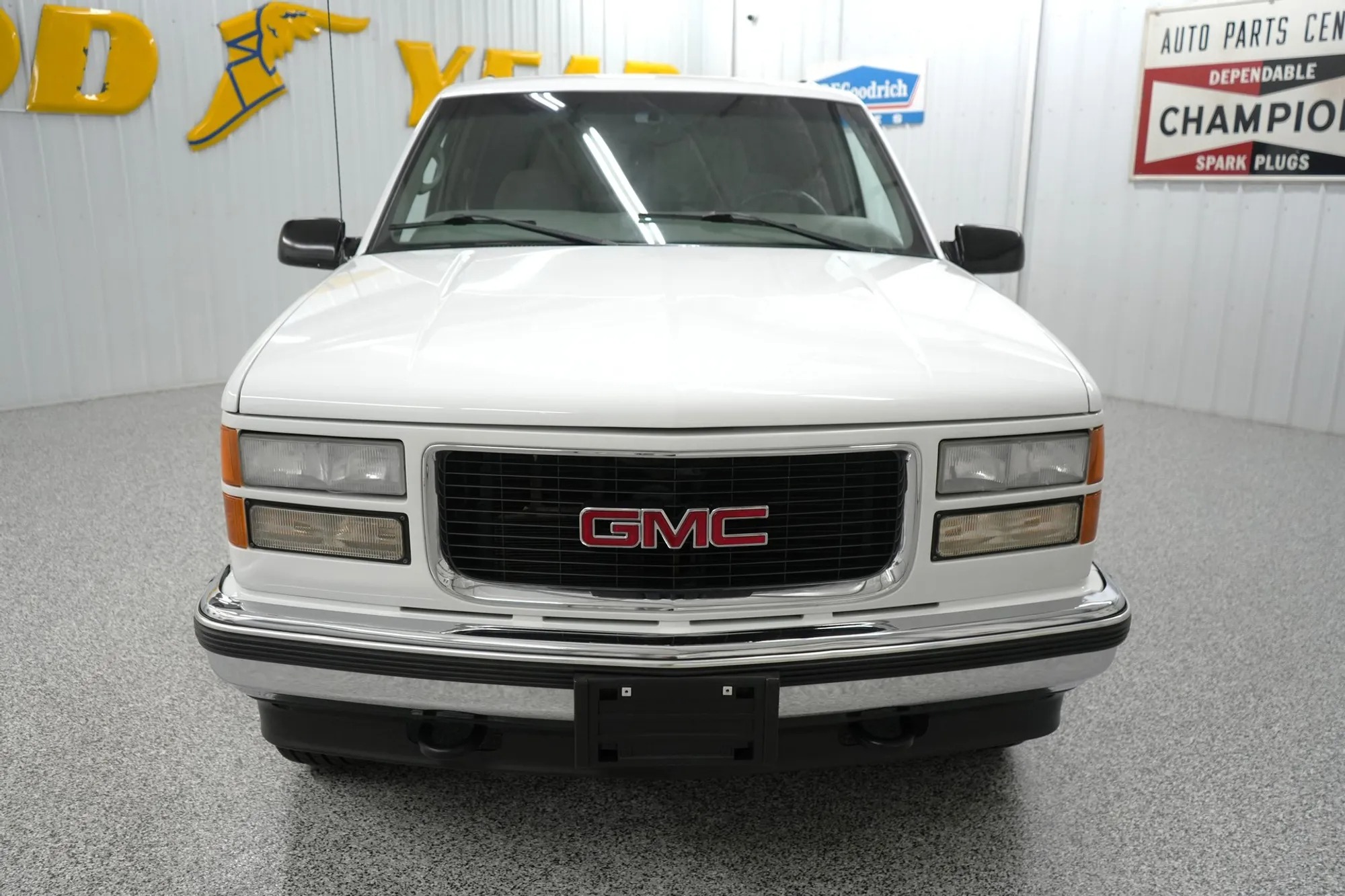 68k-Mile 1999 GMC Yukon