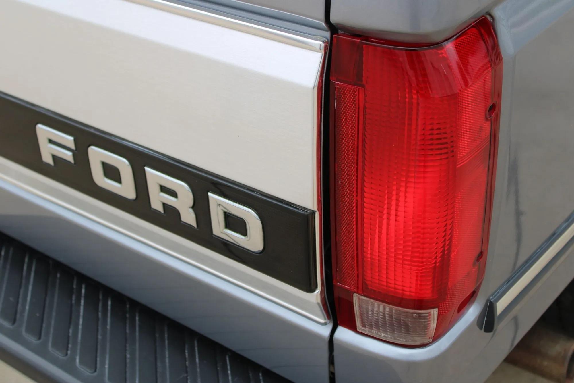 1995 Ford F-150 XLT