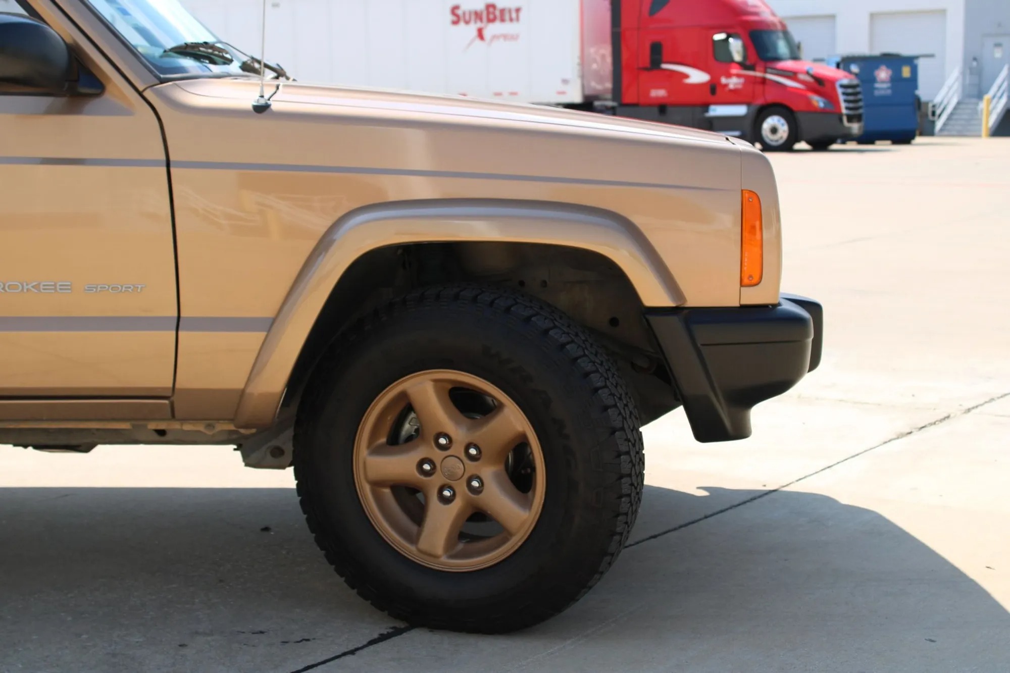 1999 Jeep Cherokee Sport