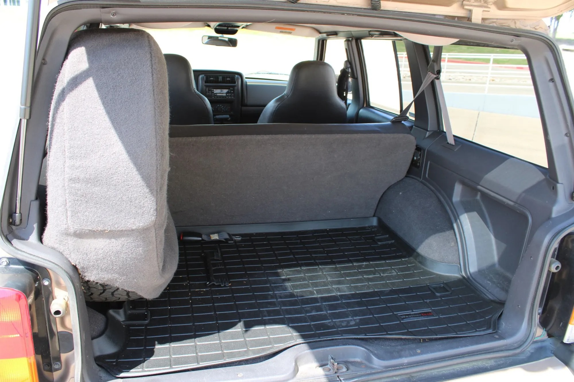 1999 Jeep Cherokee Sport