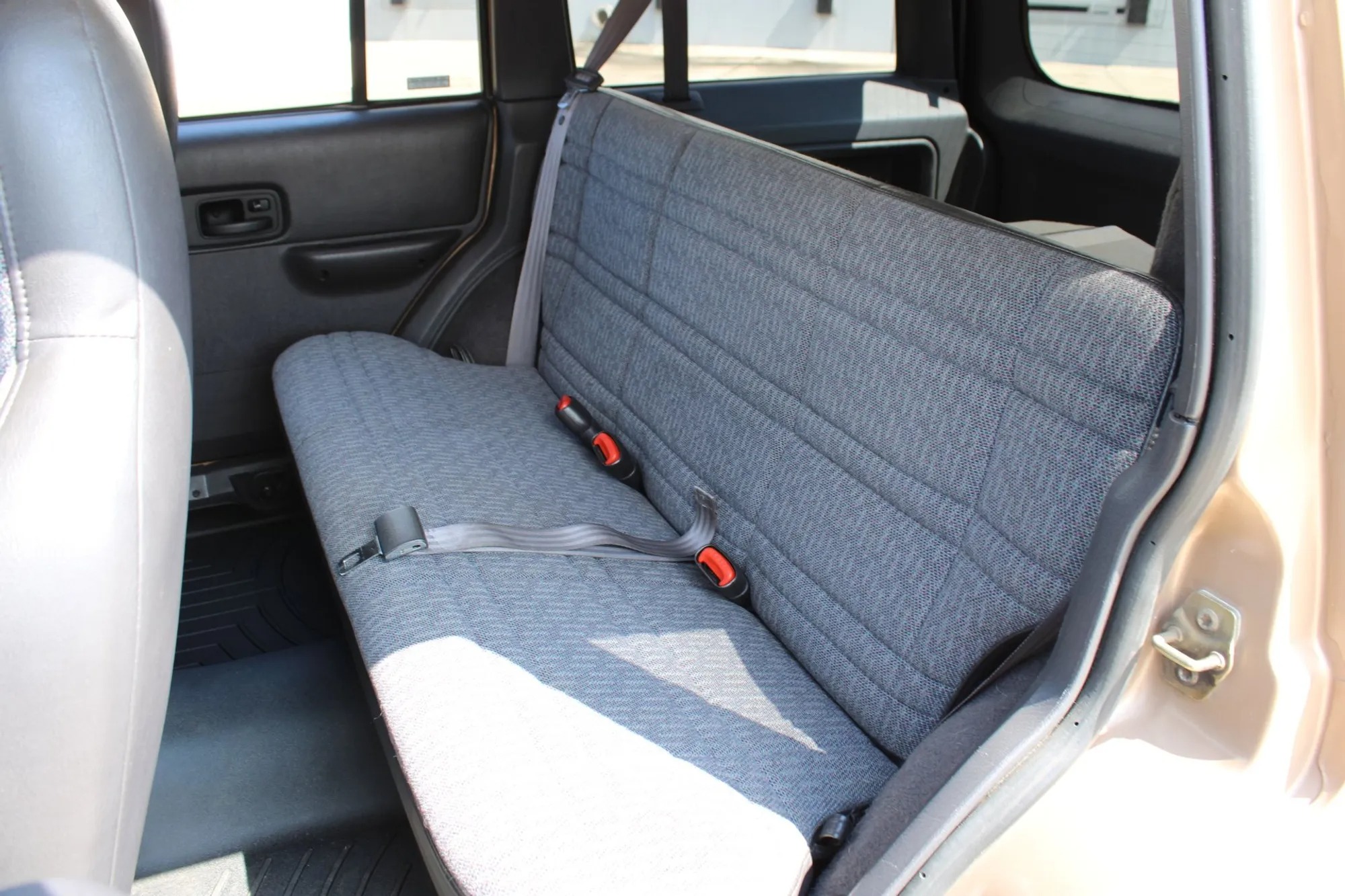 1999 Jeep Cherokee Sport