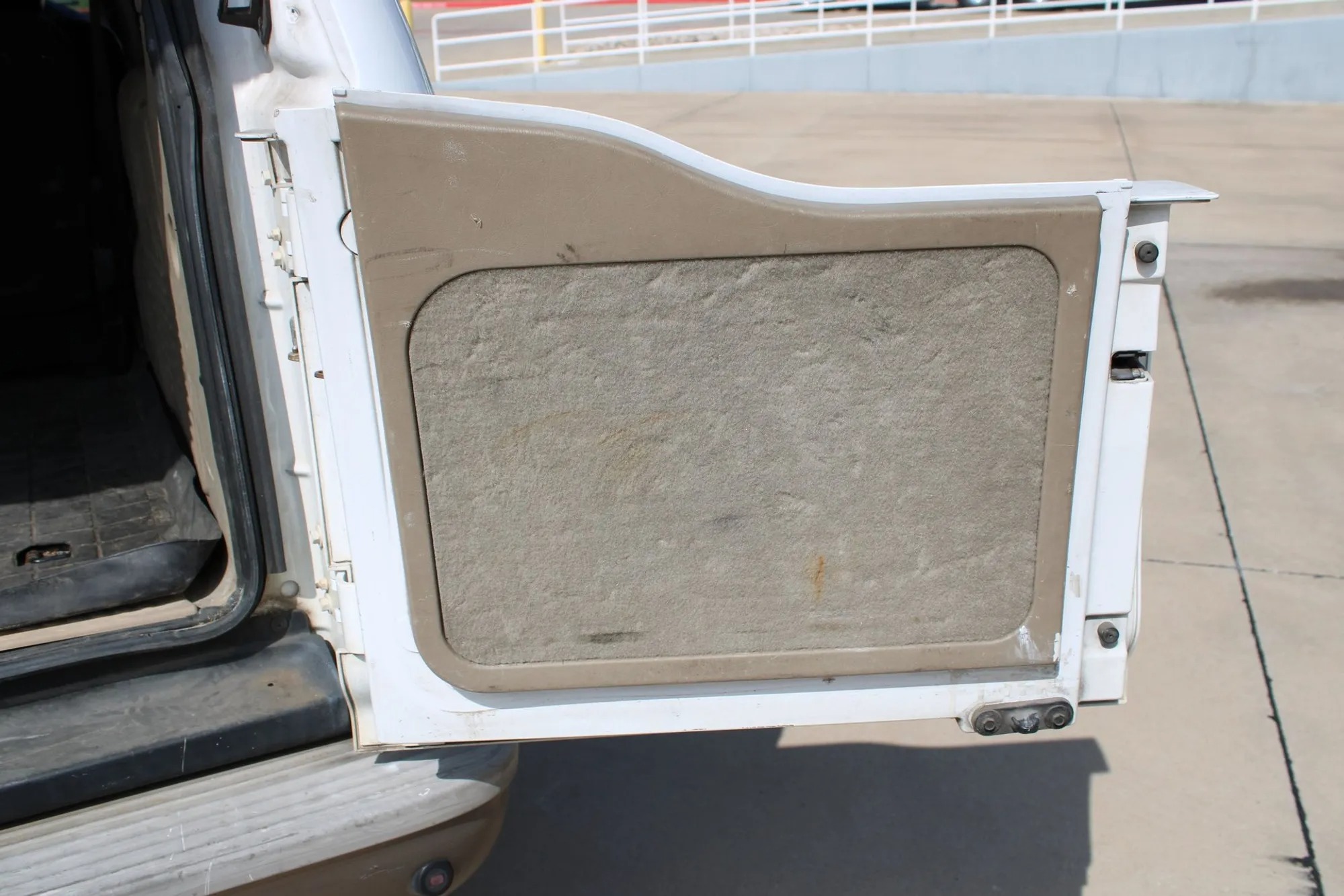 2005 Ford Excursion Eddie Bauer