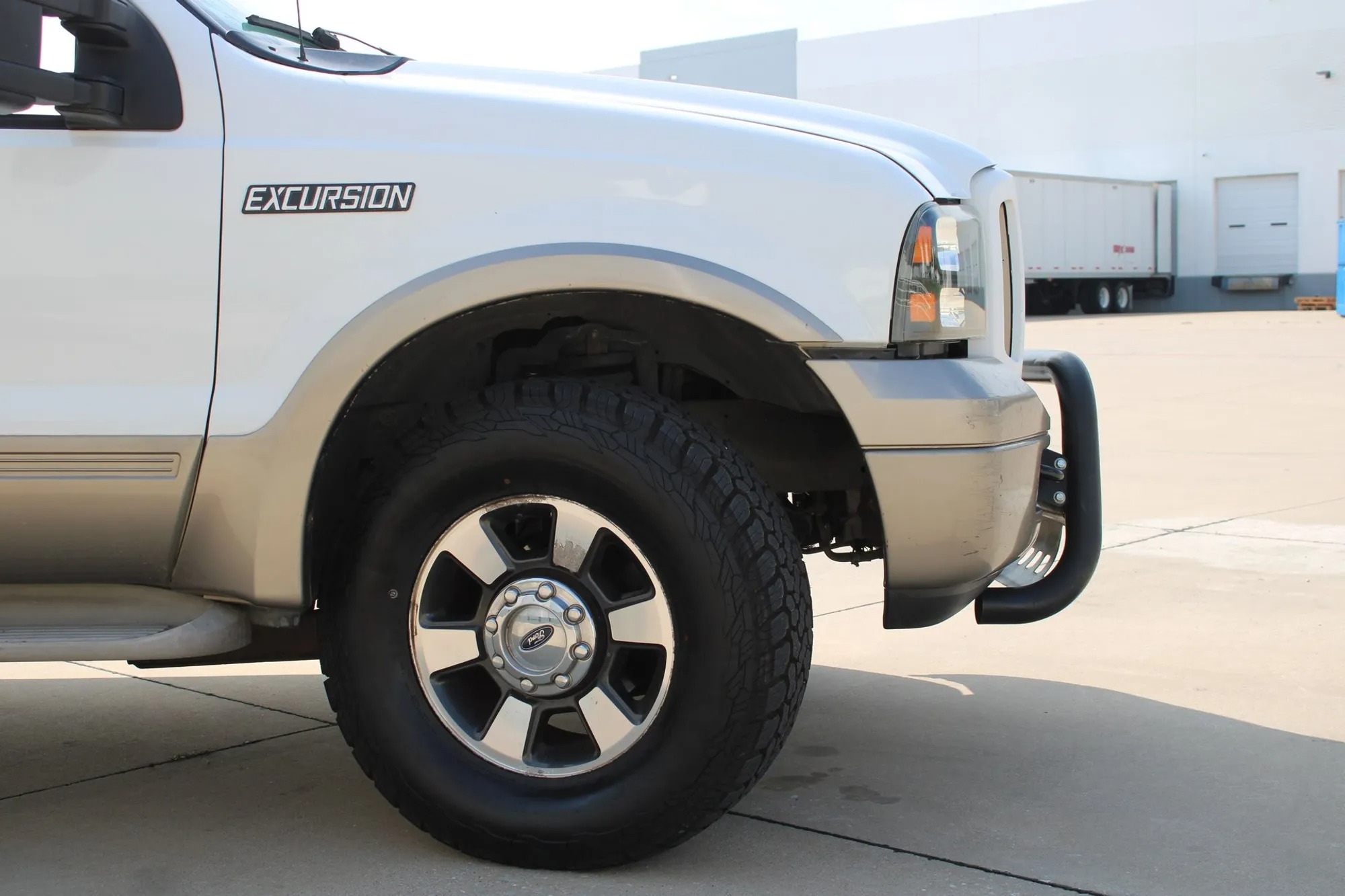 2005 Ford Excursion Eddie Bauer