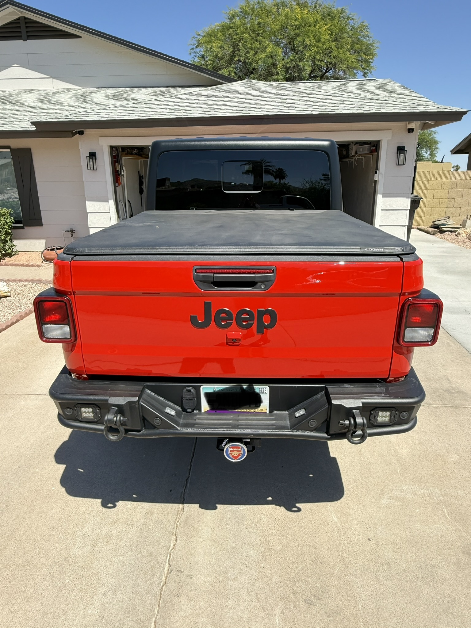 2023 Jeep Gladiator