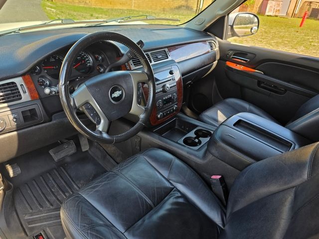2013 Chevrolet Suburban LT