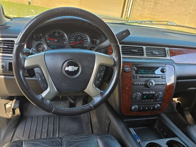 2013 Chevrolet Suburban LT